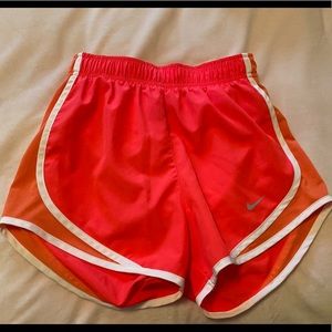 Womens Nike shorts!! NEVER WORN!!